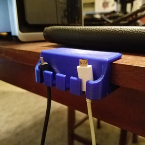 Praktisk USB-mikrokabelhållare för skrivbord