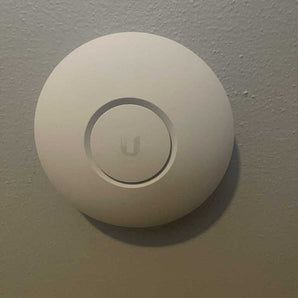 Ubiquiti Unifi Access Point AC Lite Väggplatta med Keystone