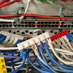 RJ45 Ethernet-kabelorganisatör för enhetsbyte