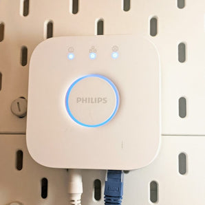 Philips Hue Hub V2.1 Skadis Väggfäste