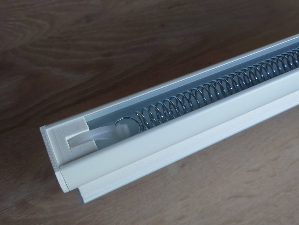 Ändskydd till Ikea Hoppvals Gardin