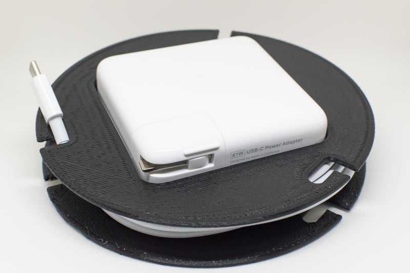 Kabelhållare för 61W USB-C-strömadapter - MacBook Pro 13" (2017)