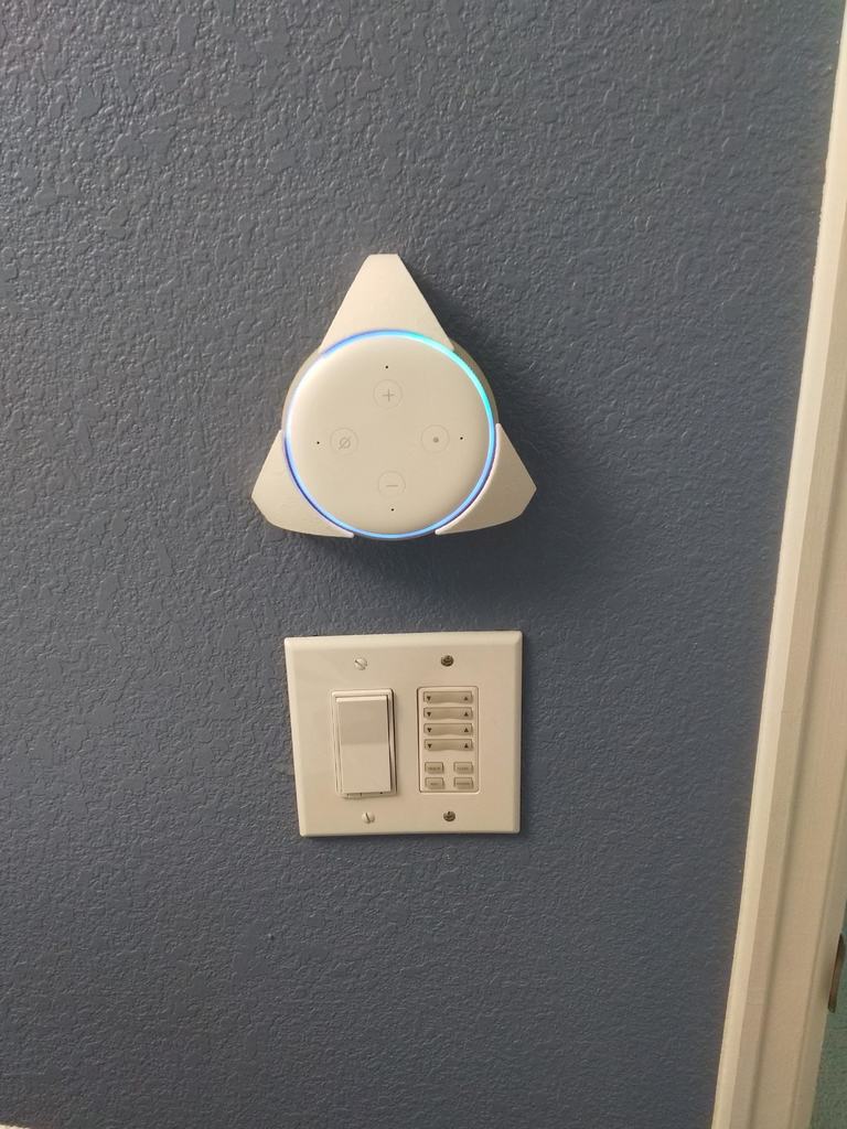 Vægmontering til Echo Dot 3 – Skjult Ledningsføring