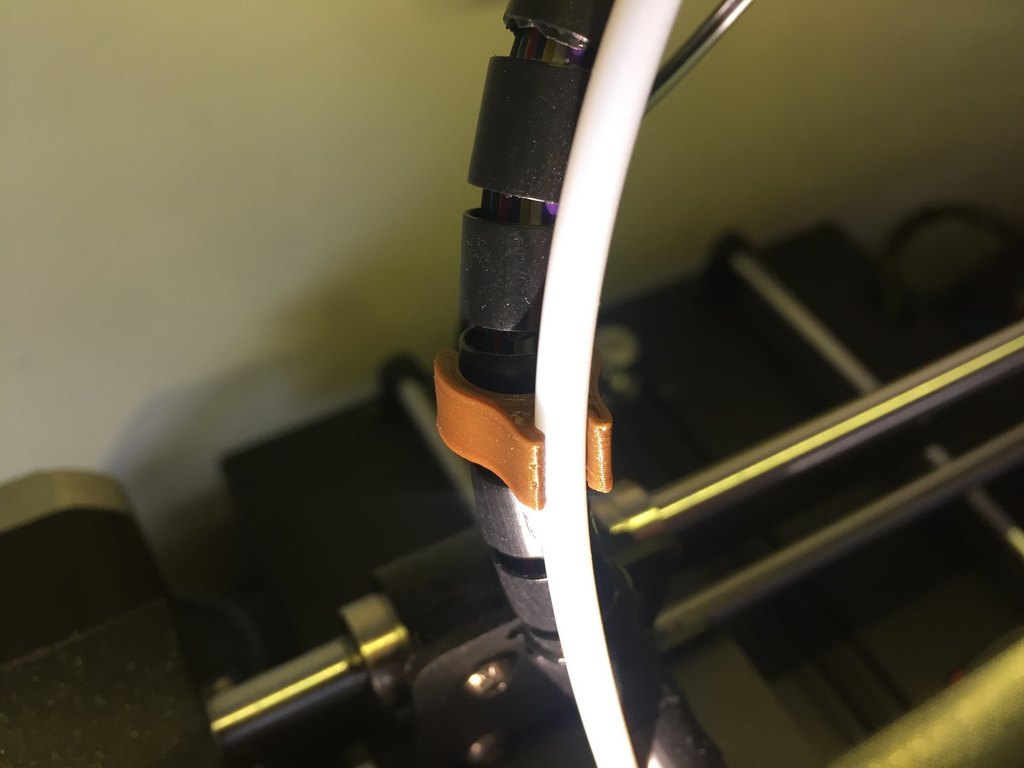 ANYCUBIC i3 MEGA Kabelklämma