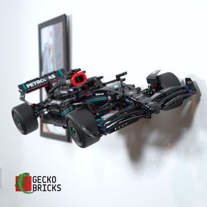 Väggfäste för Technic Mercedes AMG F1