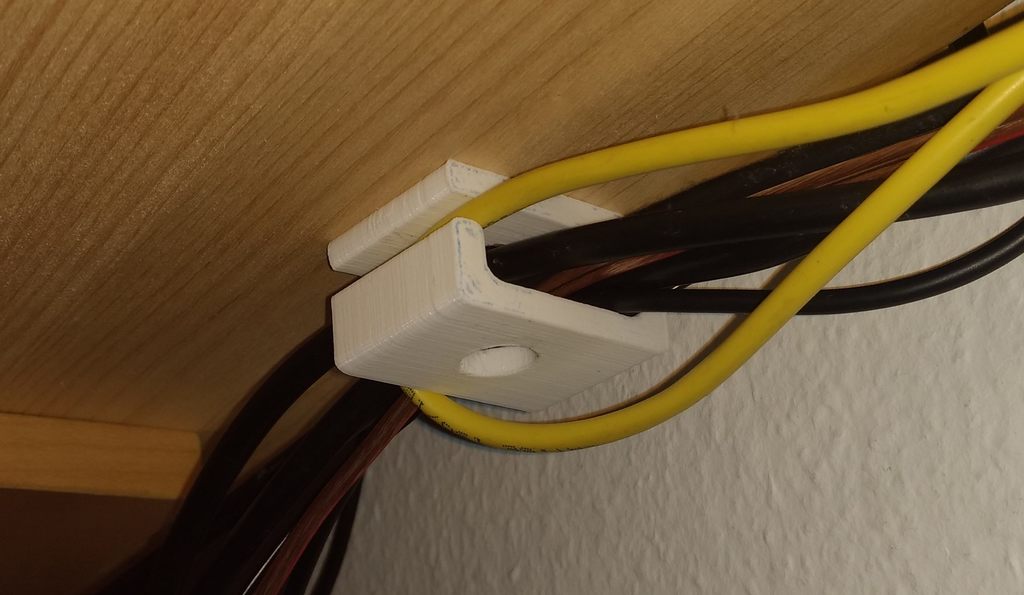 Cable Management Clip - Cable Management Clip med och utan skruvhål