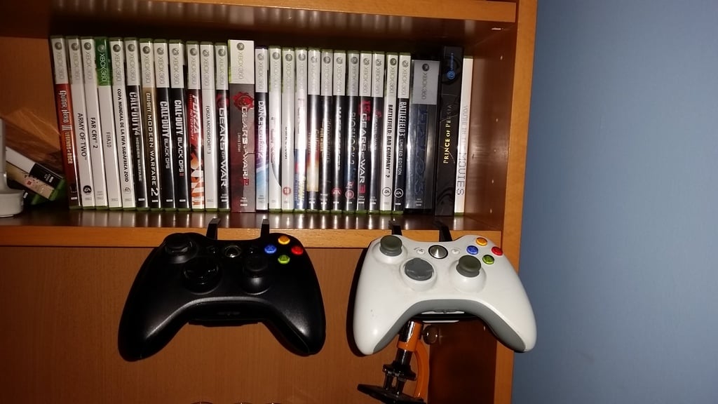 Xbox360/Xbox One/Steam-kontrollhållare för BILLY bokhylla och JERKER skrivbord