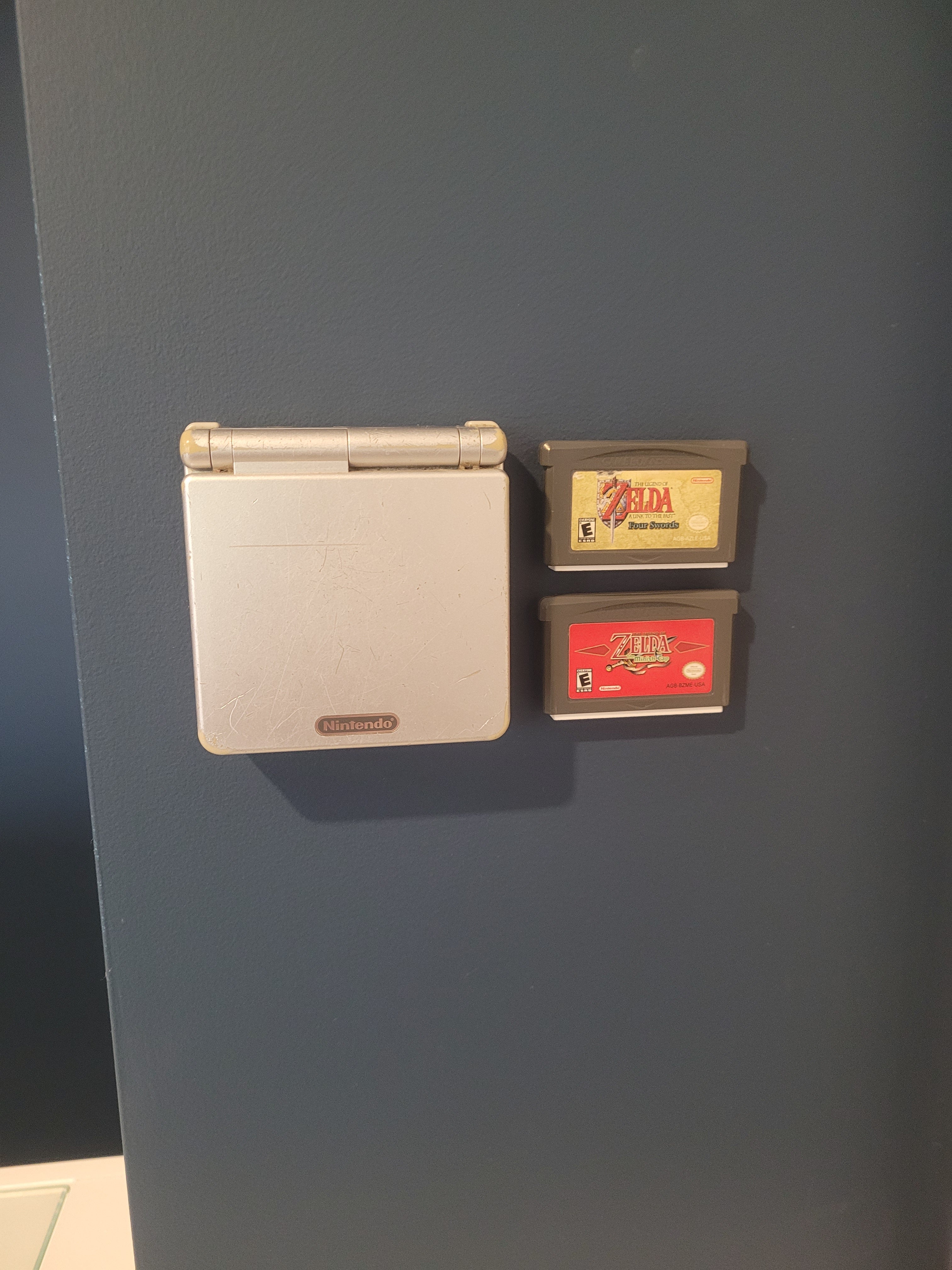Gameboy Advance SP väggmonterad skärm