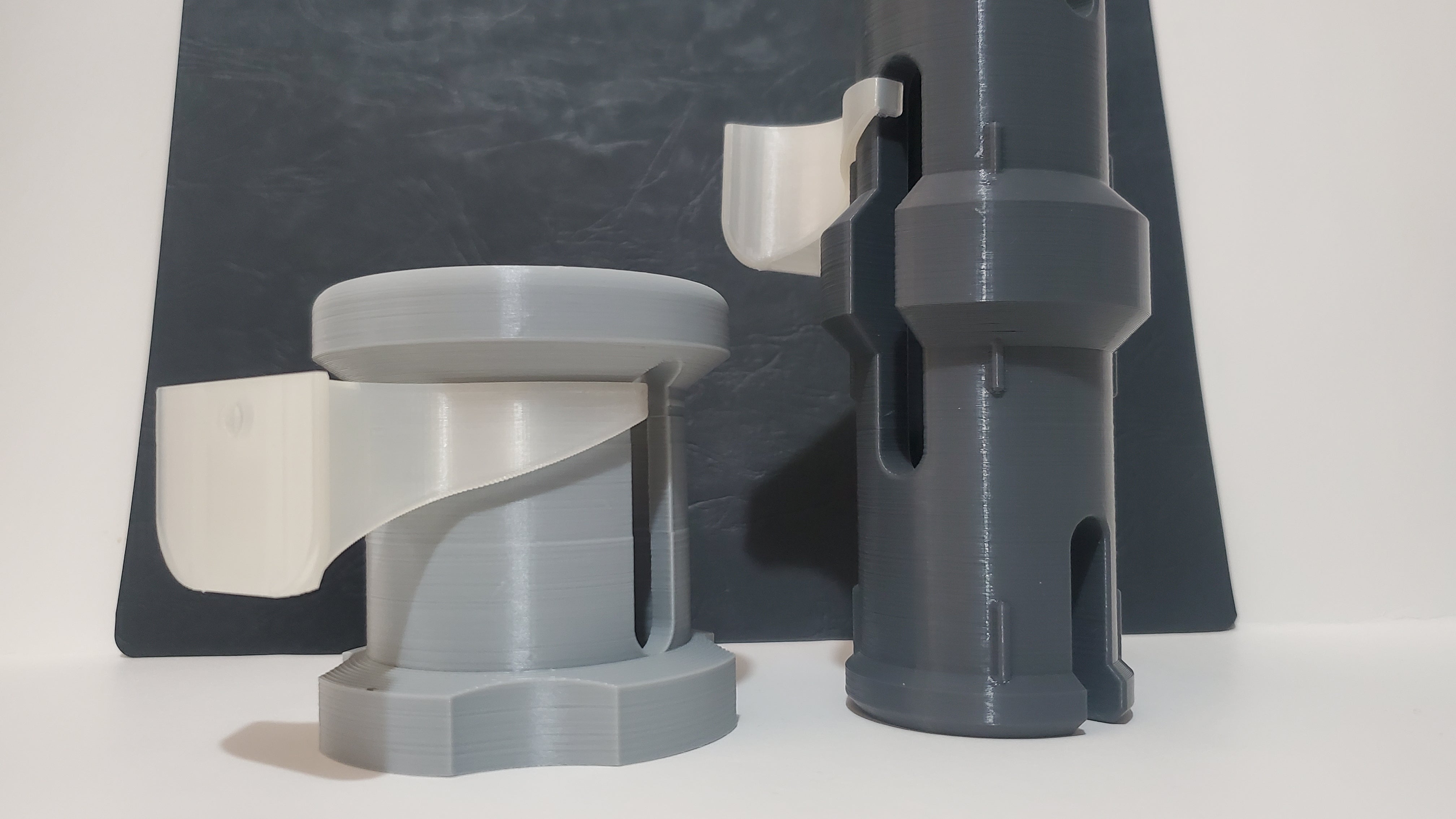 Gigantisk LEGO Technic Standard Bushing med Vægmontering (10x Skala)