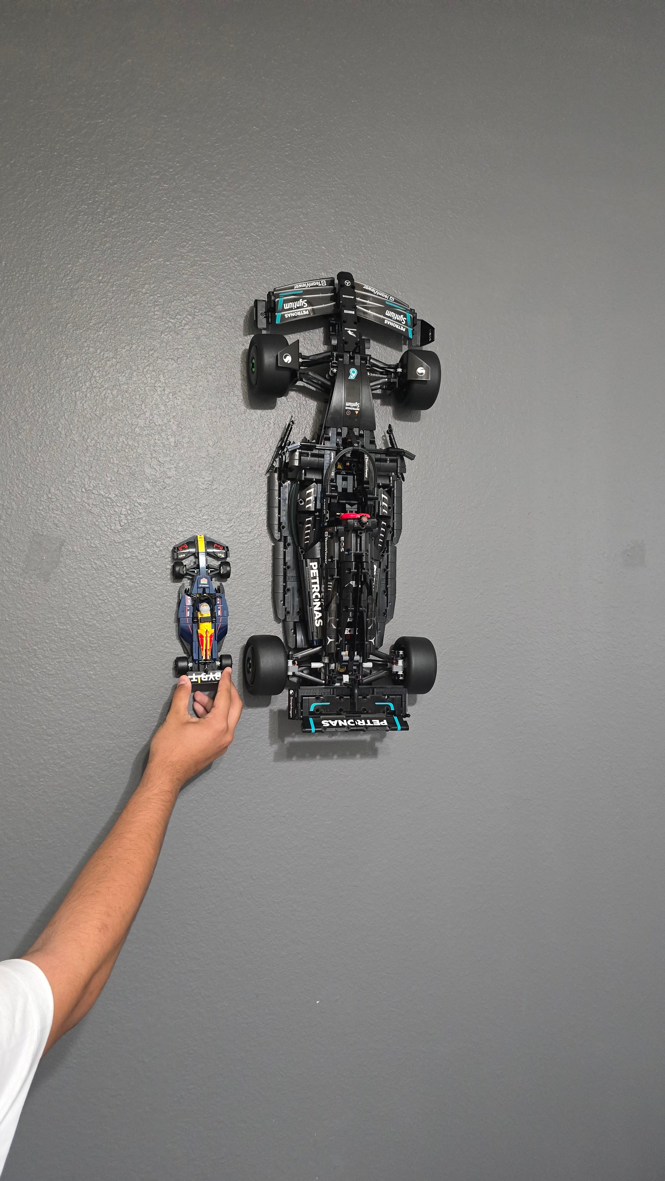 Väggdekoration till LEGO Technic Mercedes-AMG F1 W14 E