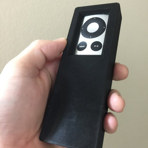 Större fodral och hållare för Apple TV-fjärrkontrollen