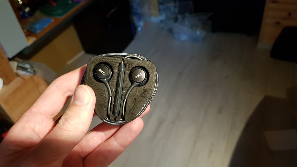 Samsung Galaxy S8/S9/Note 8 AKG hörlursfodral