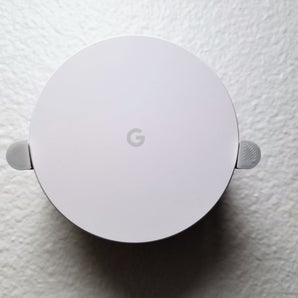 Minimalistiskt väggfäste för Google WiFi