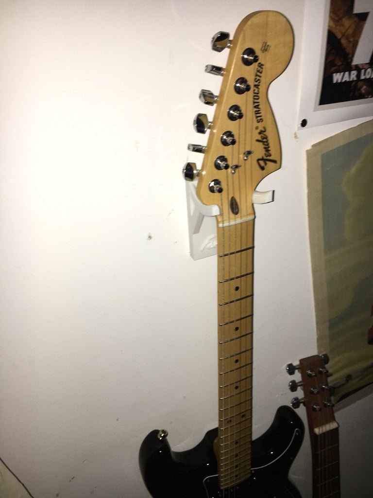 Fender väggfäste för akustisk gitarr