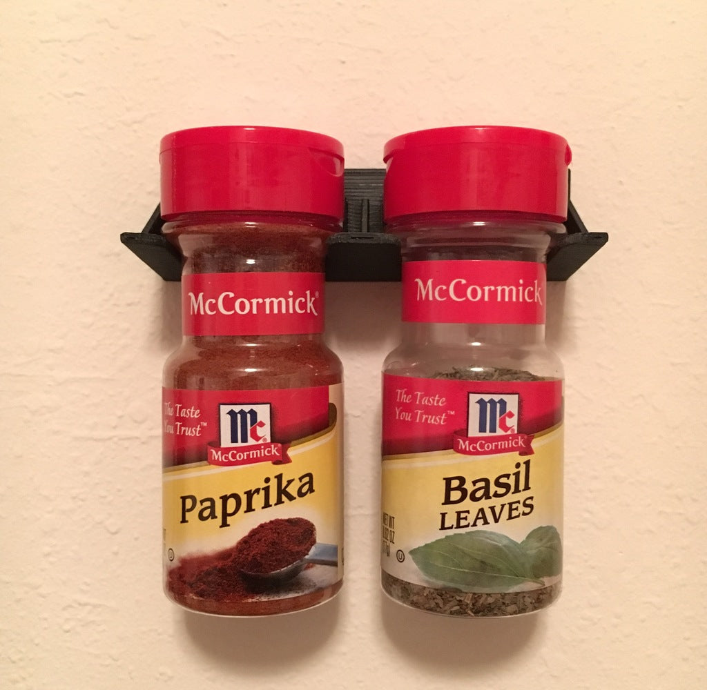 2 Space Spice-hylla för McCormick-flaskor