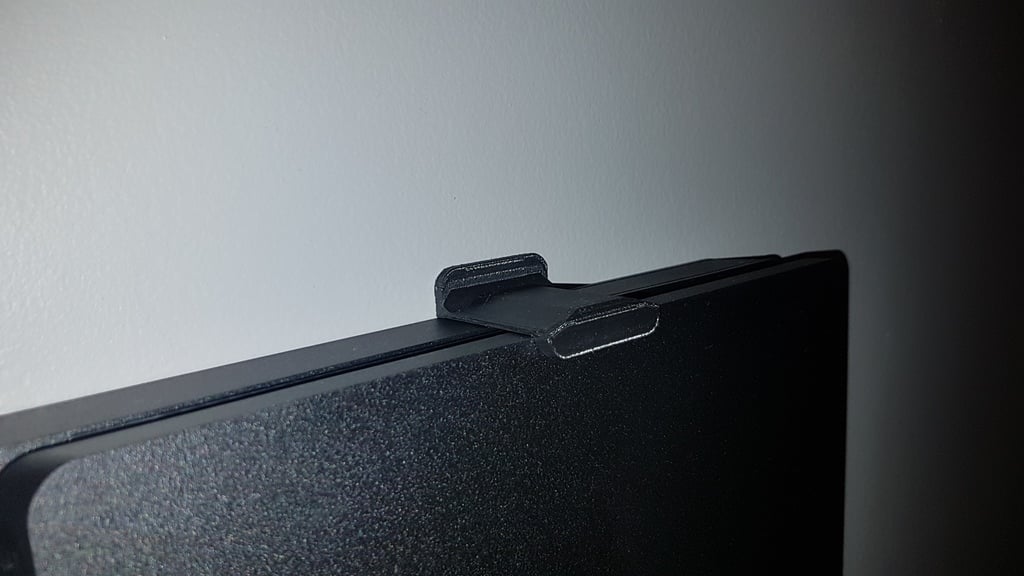 PS4 Slim Wall Mount