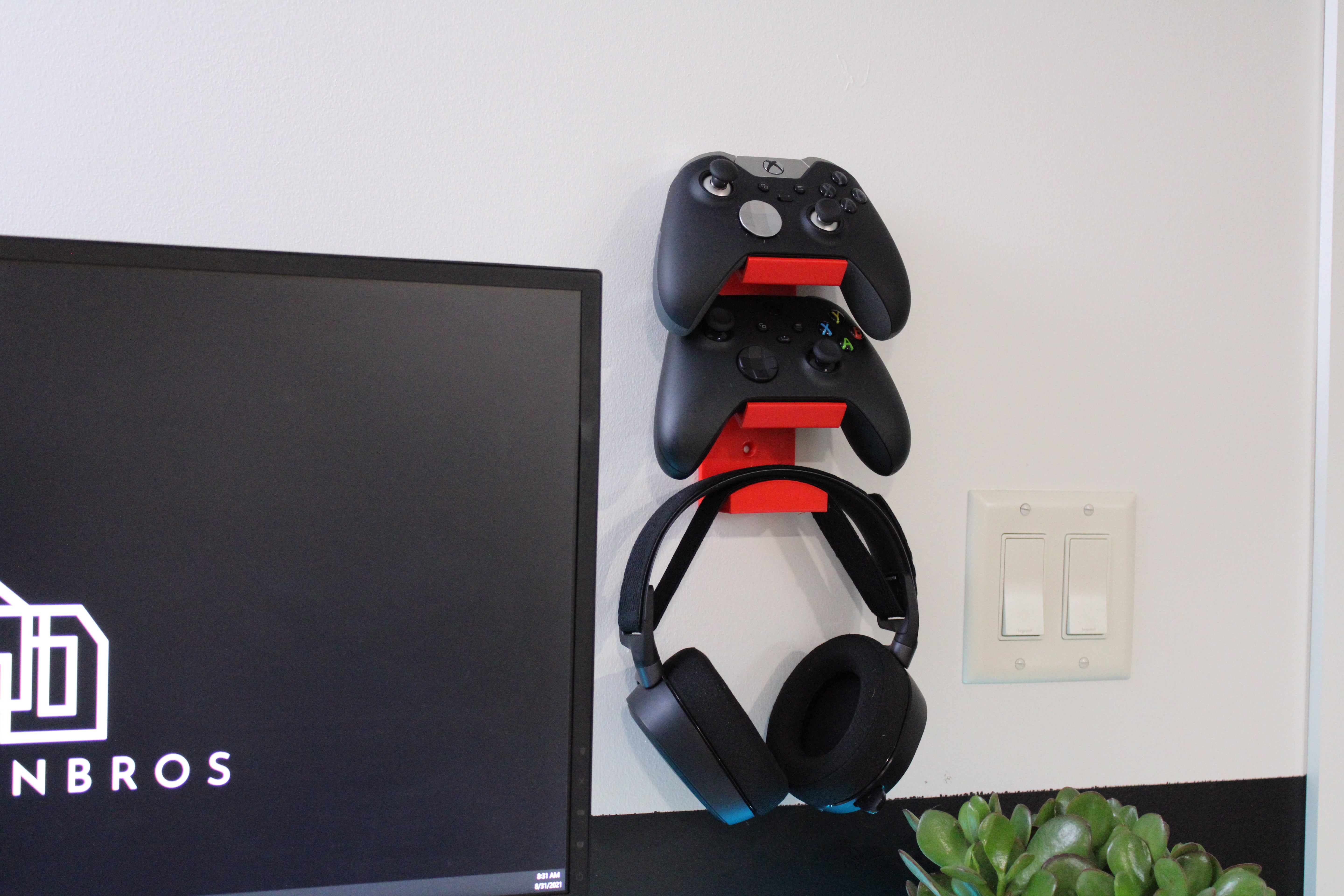 Vægbeslag til 2 Gaming Controllere og Headset