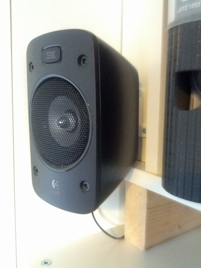 Väggfäste för Logitech Z906 5.1 högtalarsystem