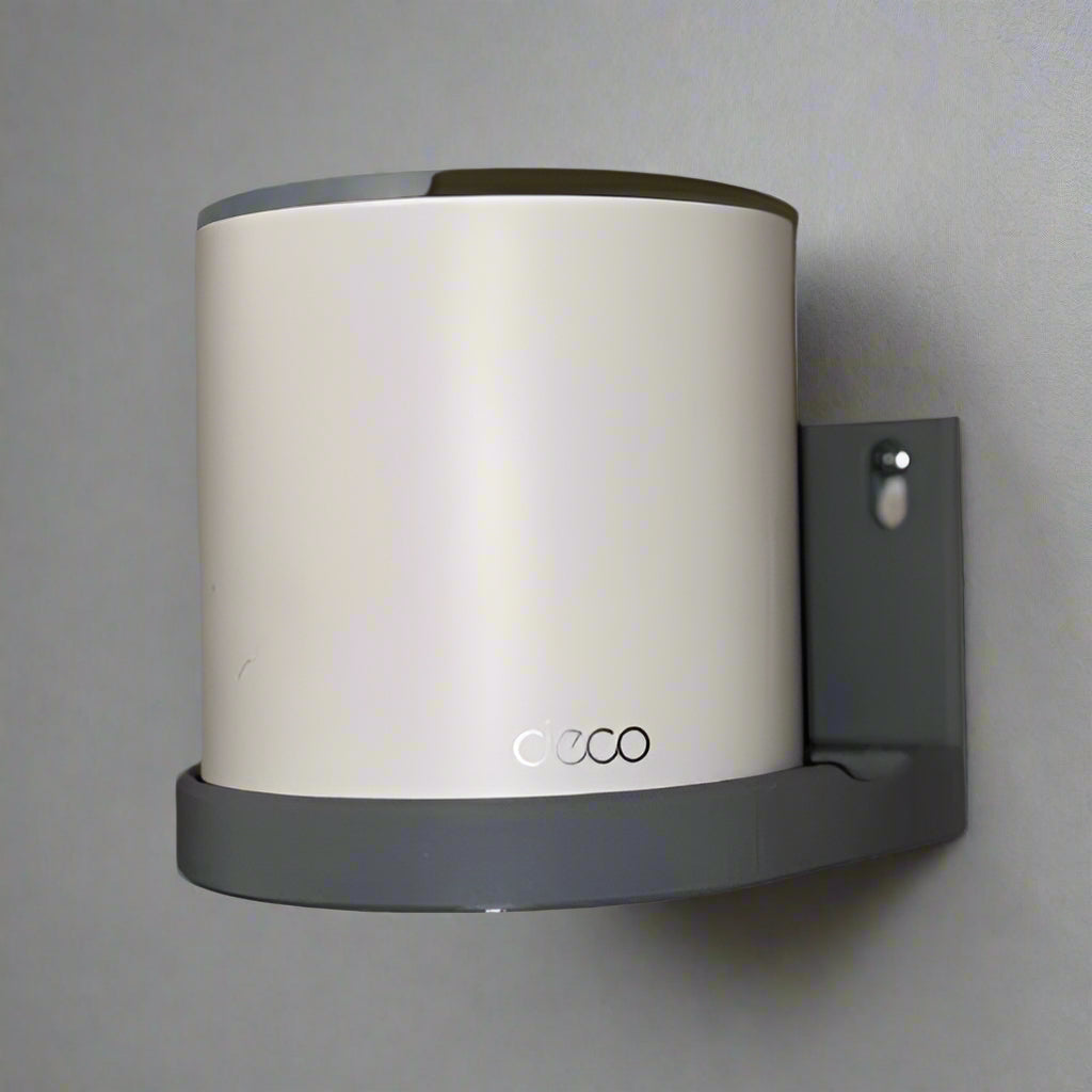 TP-Link Deco AX3000 Vægbeslag - Pladsbesparende Væghylde