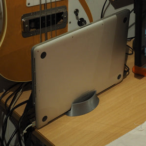 Kompakt Macbook Pro-stativ för stängd bärbar dator