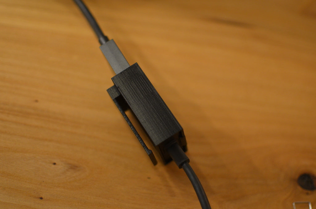 Bältesklämma för Playstation VR-kabel