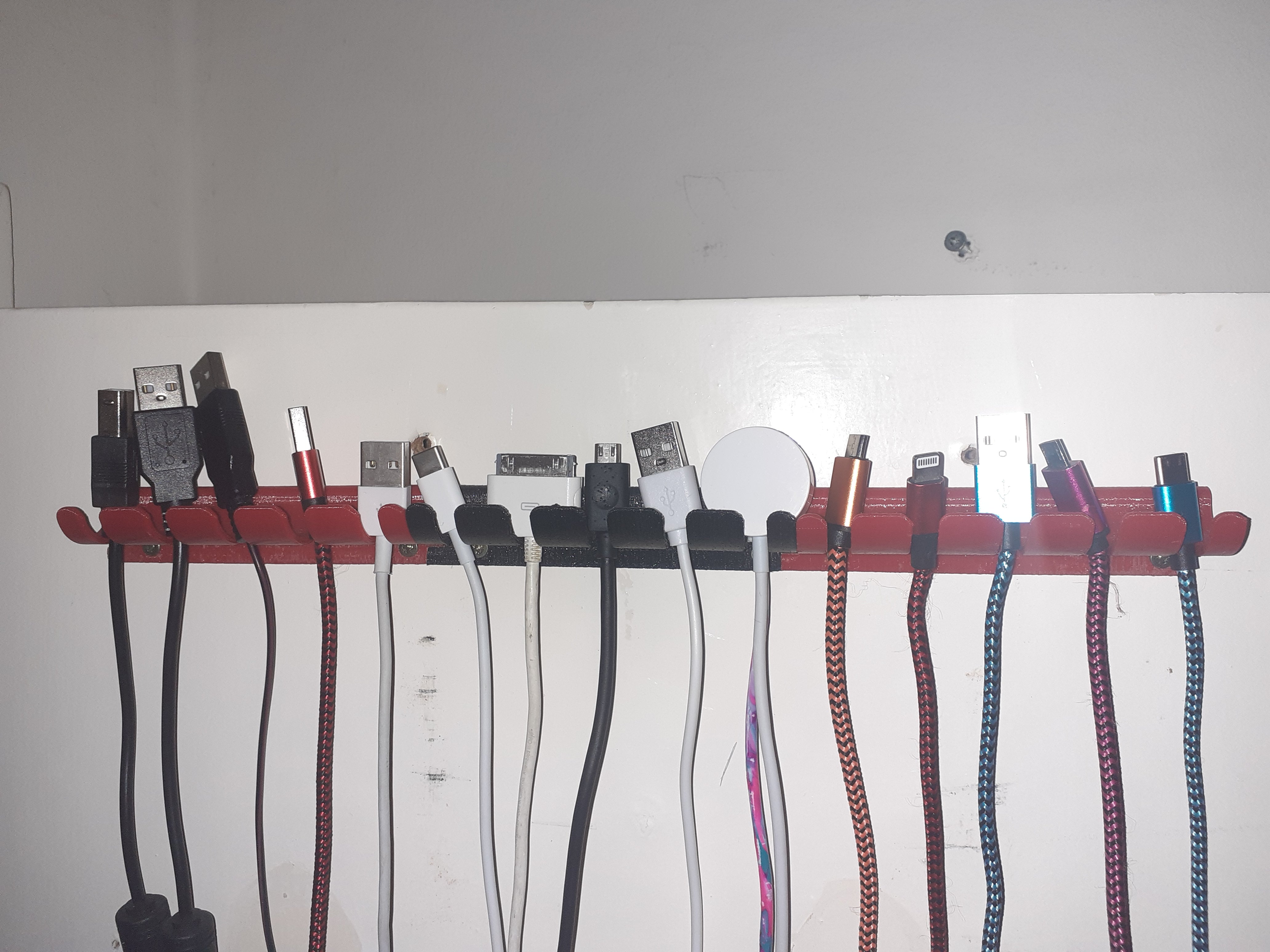 USB / DATA Kabelhållare