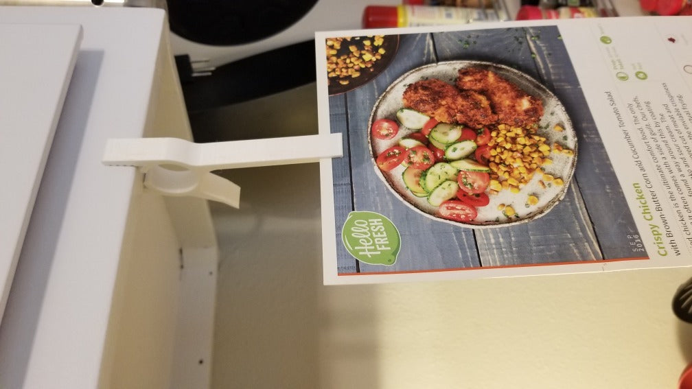 Praktisk Opskriftsholder til Køkkenskabet