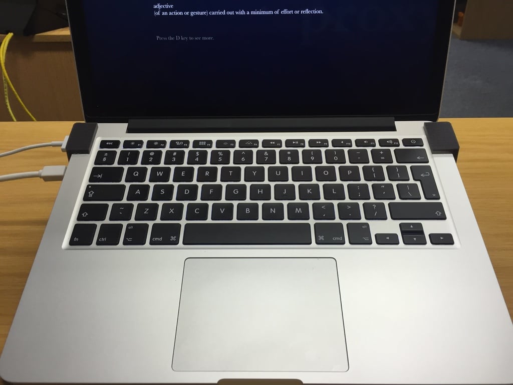 Macbook Pro Retina 13" justerbart stativ för bärbar dator