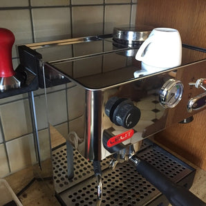 Hållare för Lelit kaffemaskin och 57 mm sabotagehållare