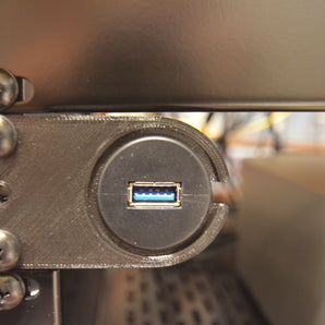 USB/DC-portfäste för 19-tums rack