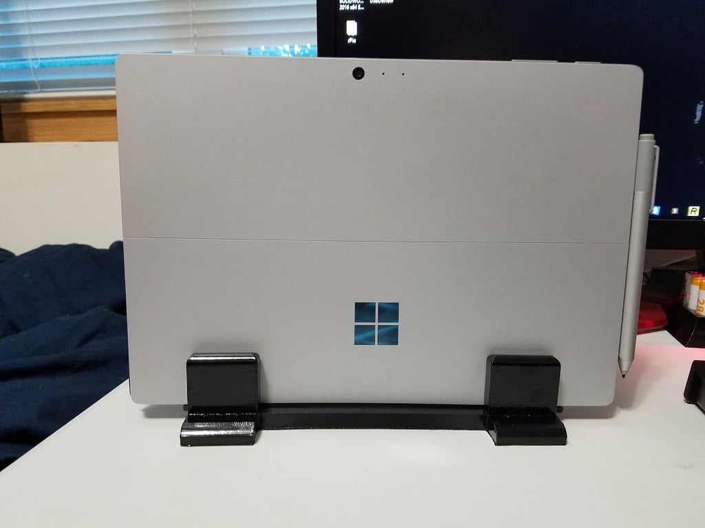Surface Pro 4-stativ med tangentbord