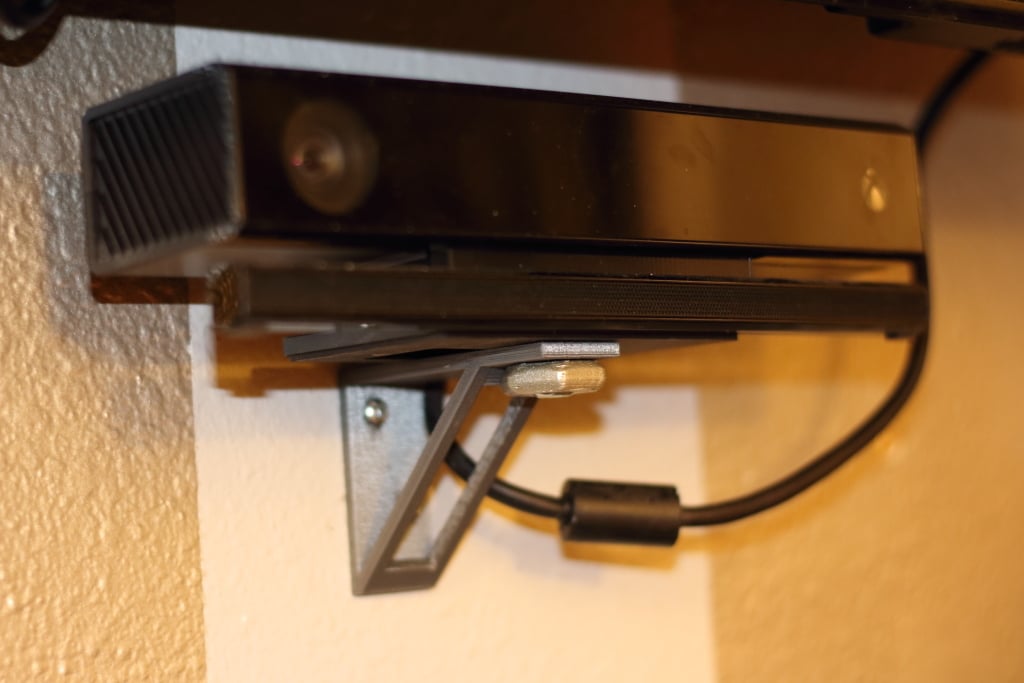 Anpassningsbart väggfäste för Xbox One Kinect