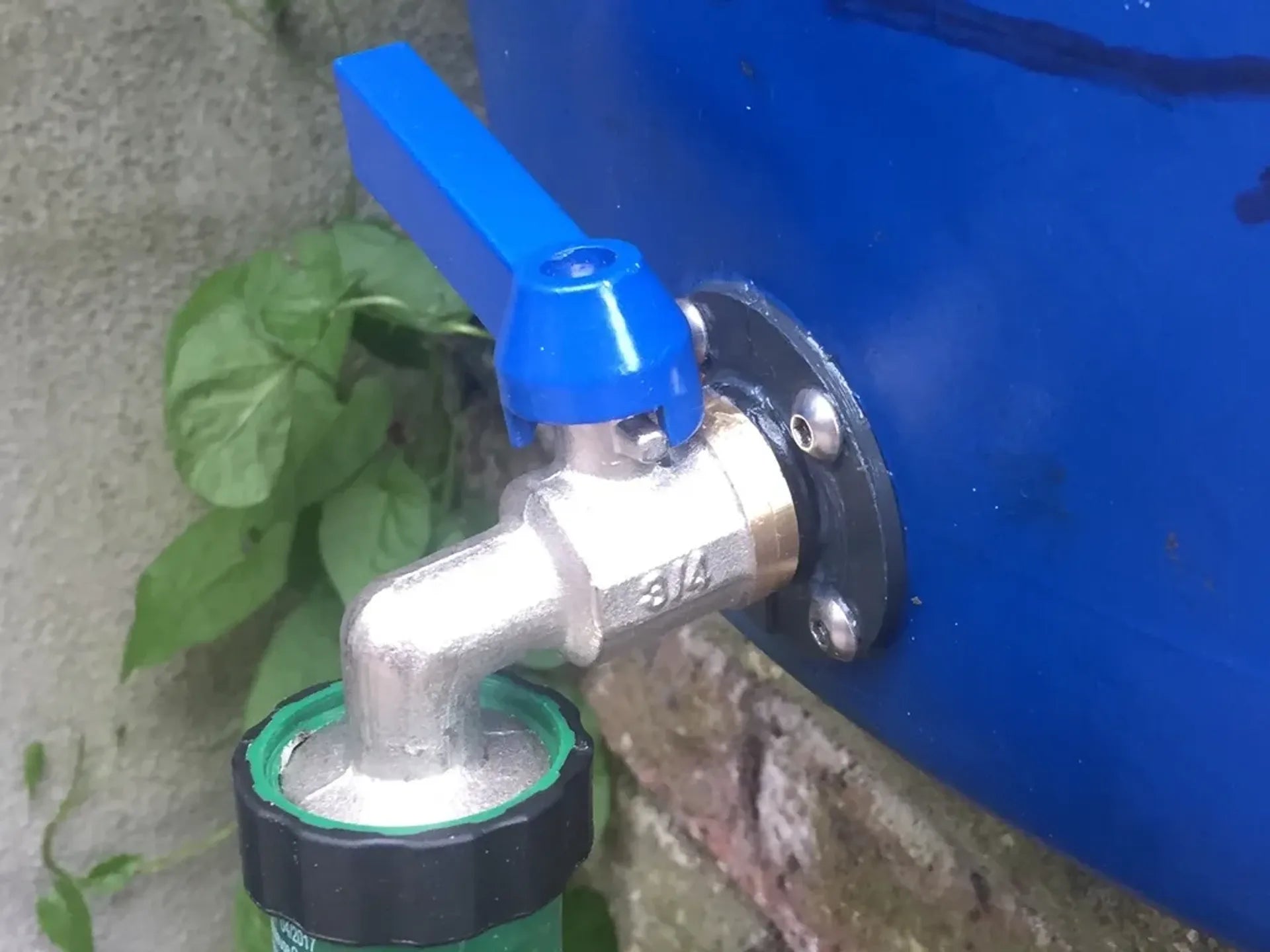 Rain Barrel Lock Clamp - Kompatibel med Garantia och Graf 203l och 300l fat