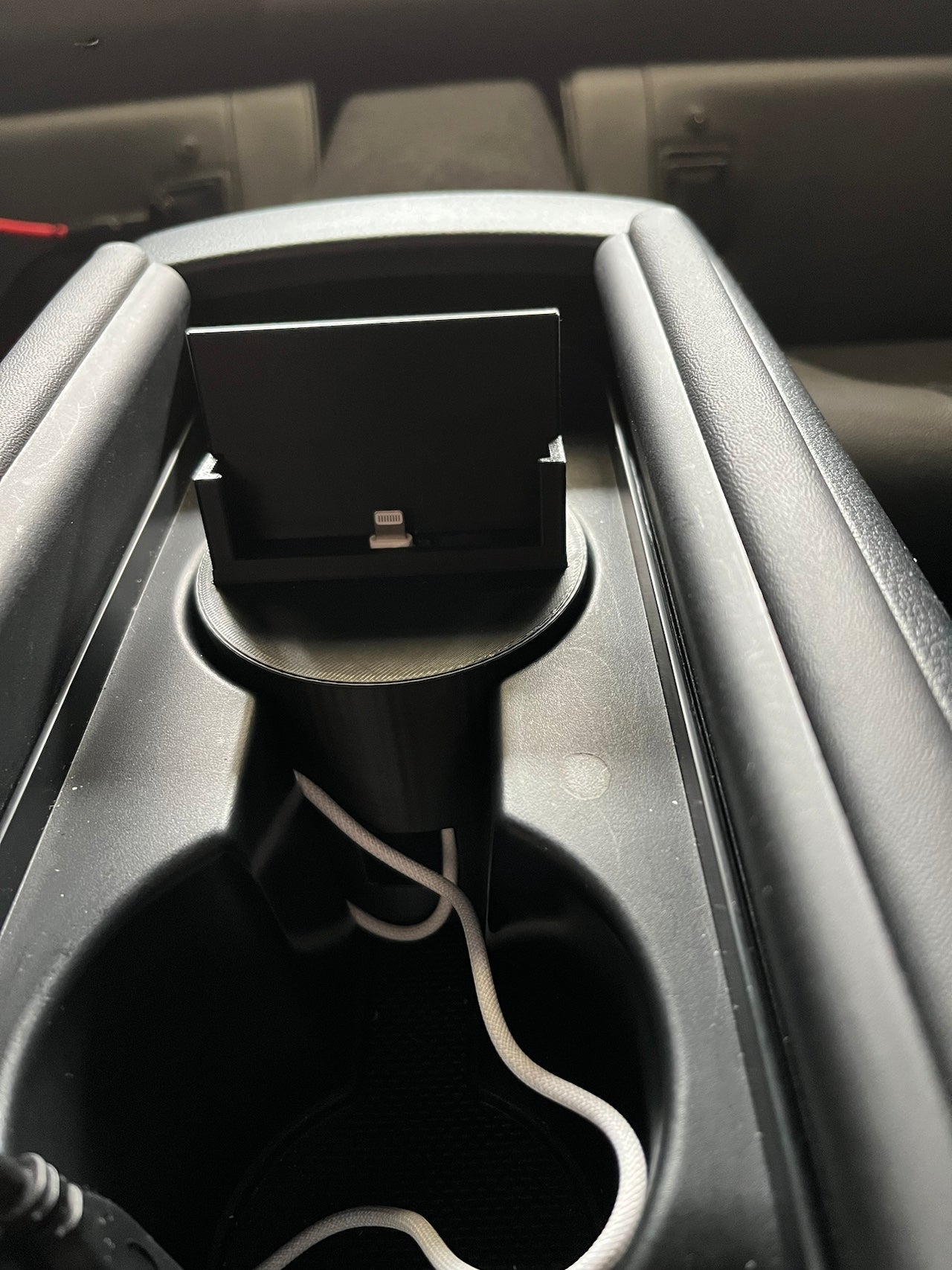 Laddningsdocka för iPhone Mini i mugghållare - Toyota GR86/Subaru BRZ (2022+)