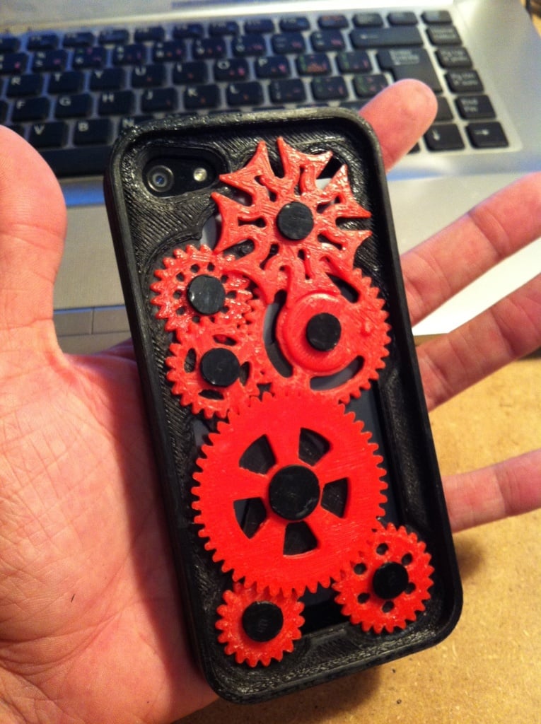 iPhone 5 Gear Case med Geneva-mekanism