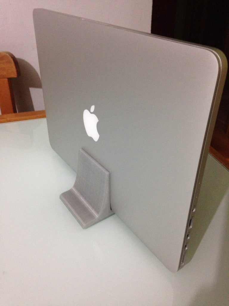 Vertikalt stativ för Macbook Pro 13 Retina