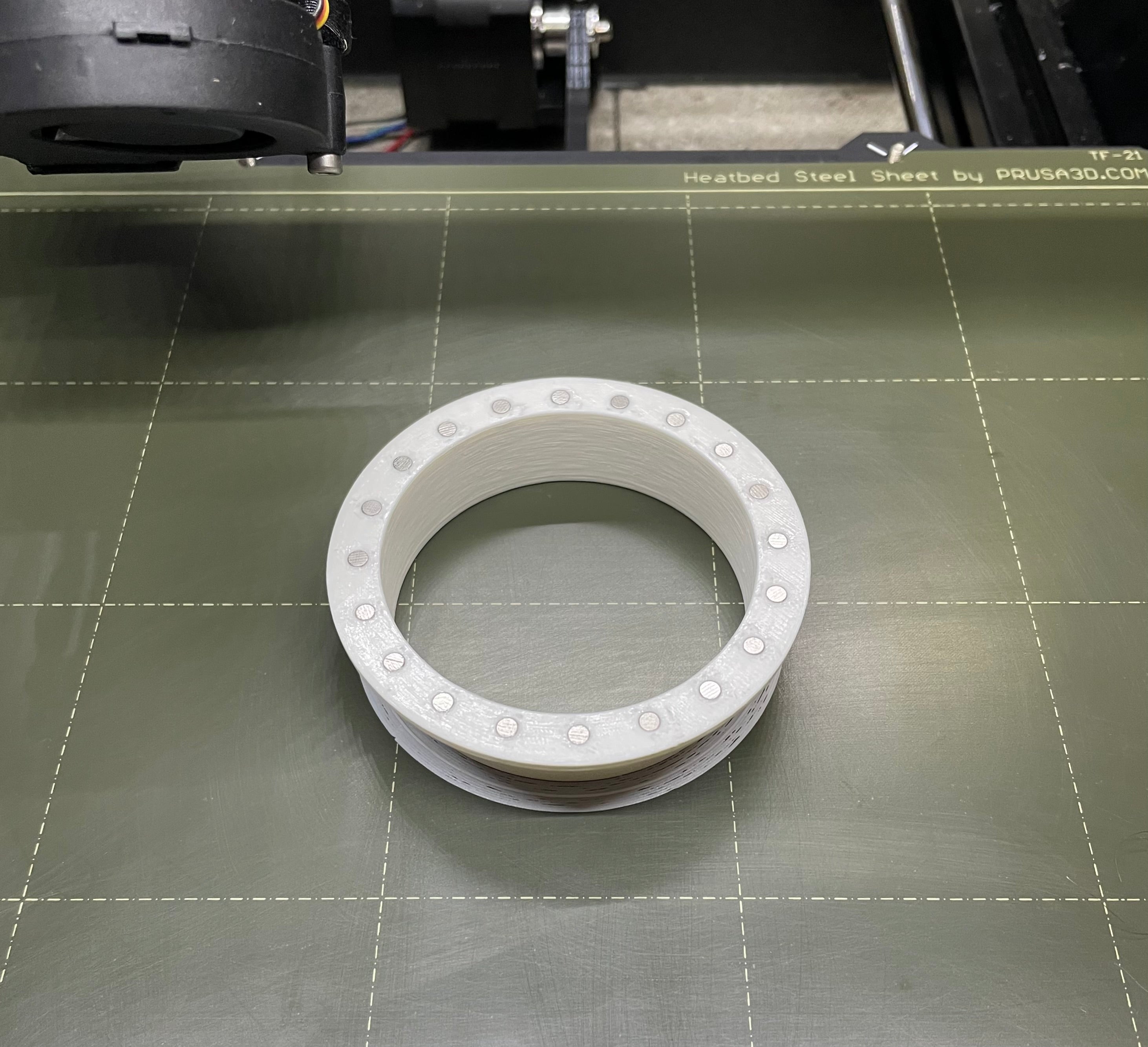 Magnetisk portafilter doseringstratt