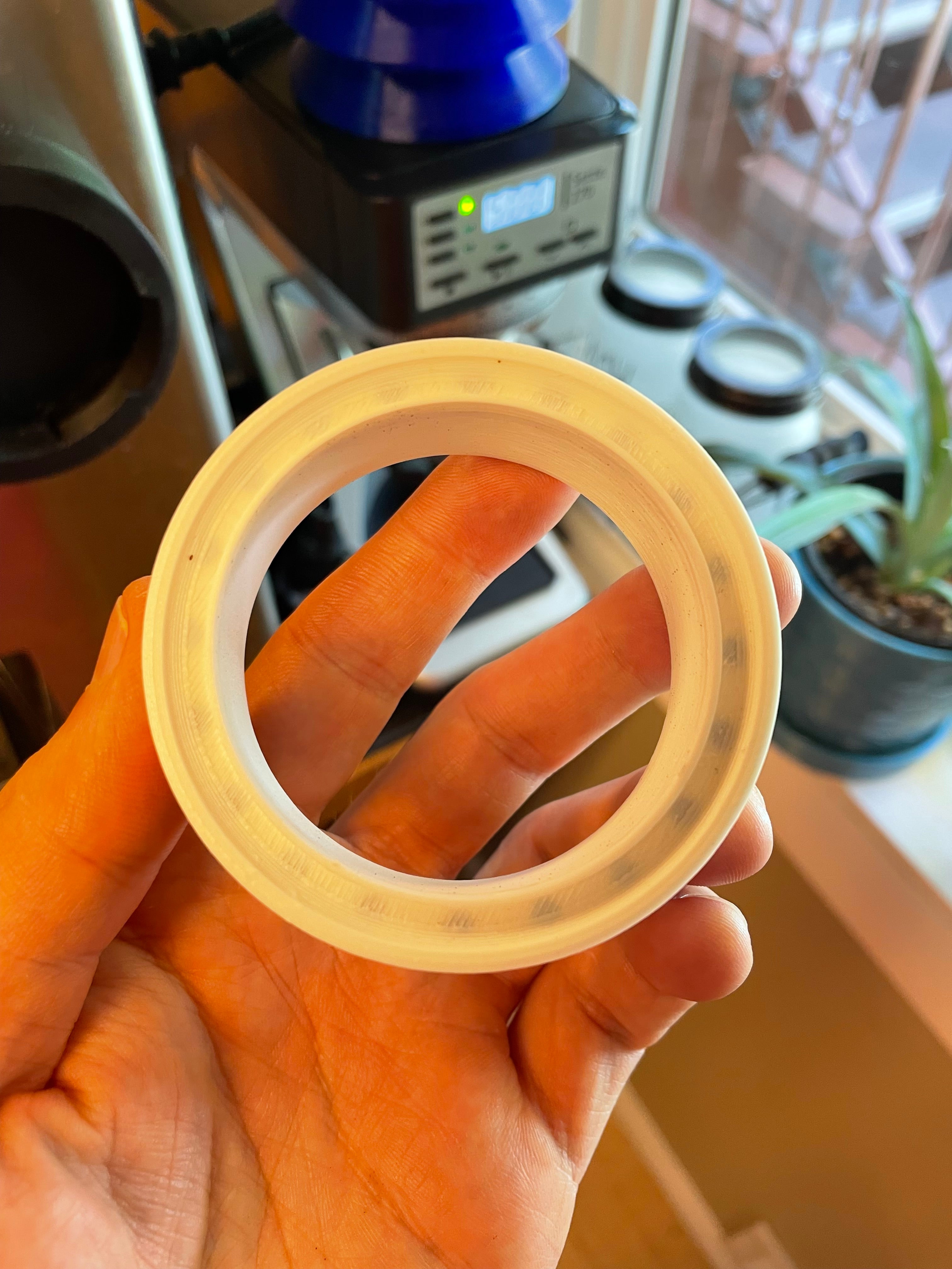 Magnetisk portafilter doseringstratt