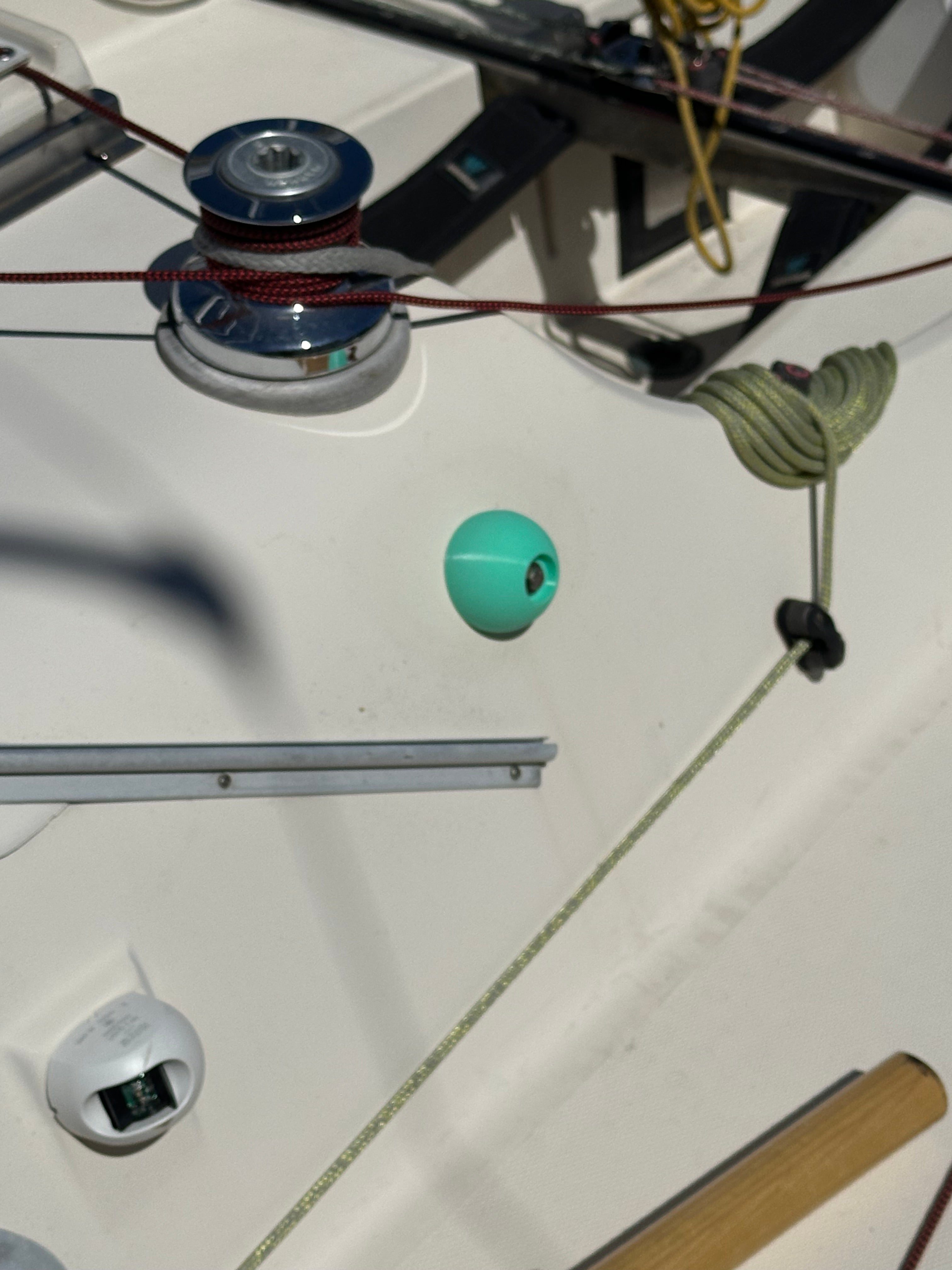 IF-Boat Dodger gångjärnsskydd - Båttillbehör för gångjärnsskydd