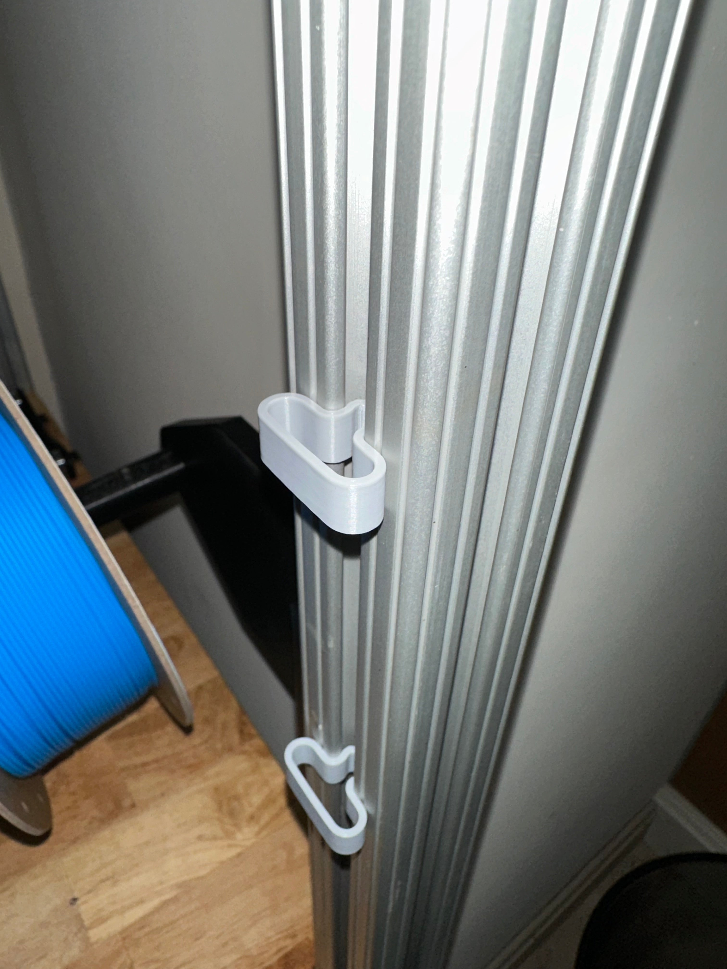 15-serien 8020 Kabelhanteringsklämmor