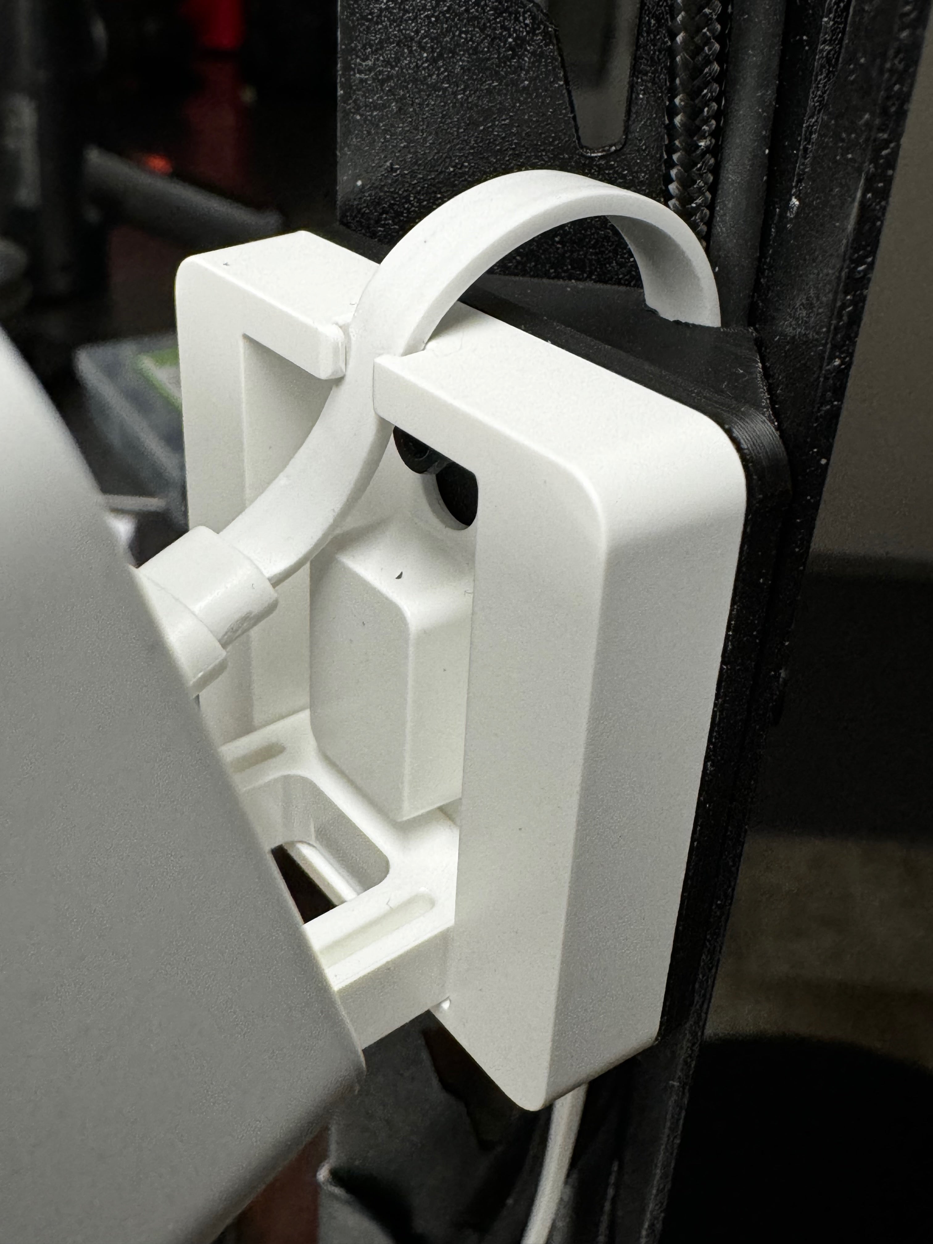 Wyze Cam v3 Husky Hörnhylla Montering – Optimerad Kameraplacering