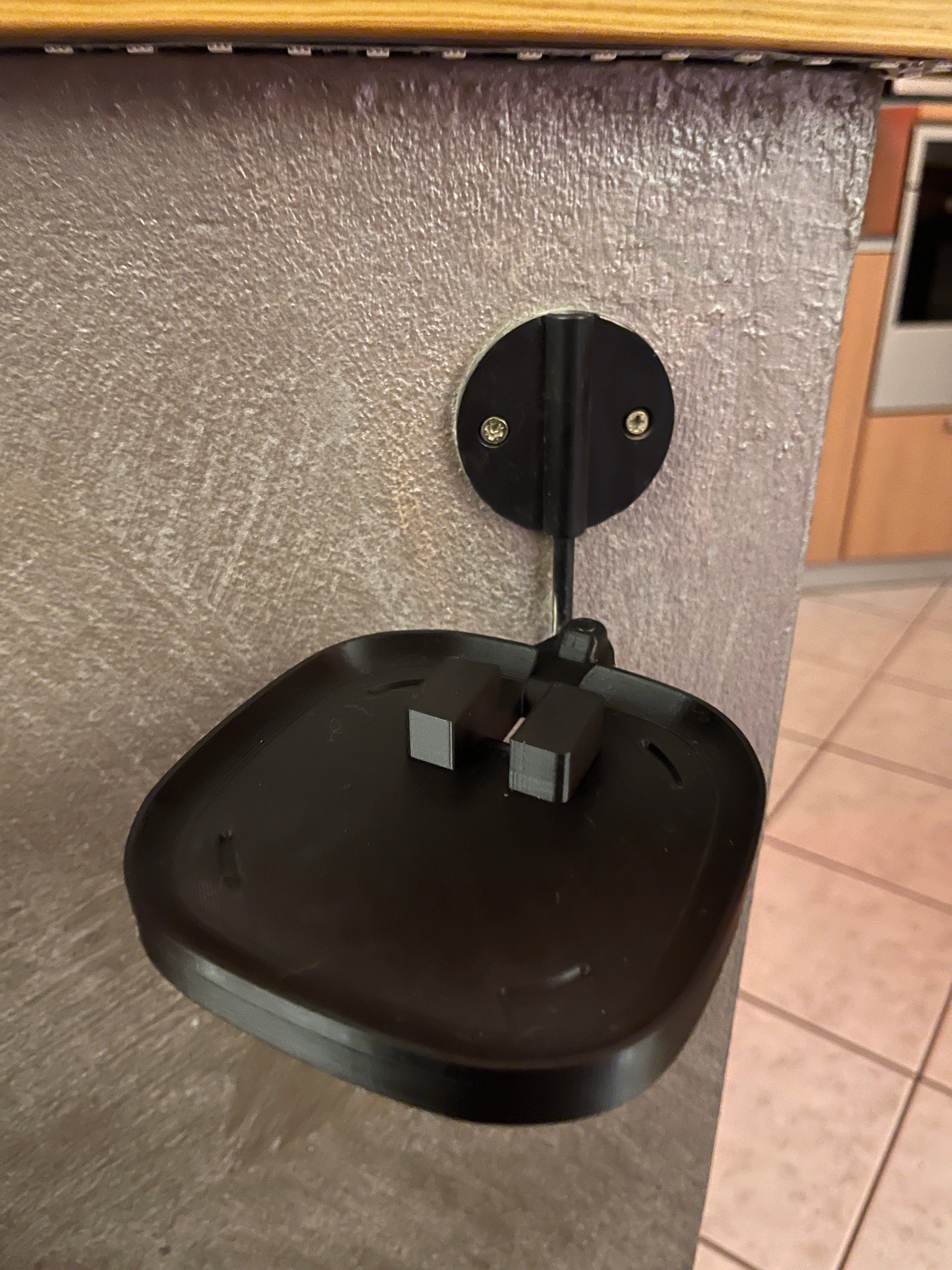 Vægbeslag til Sonos One (2. generation) med JBL-vægkrog