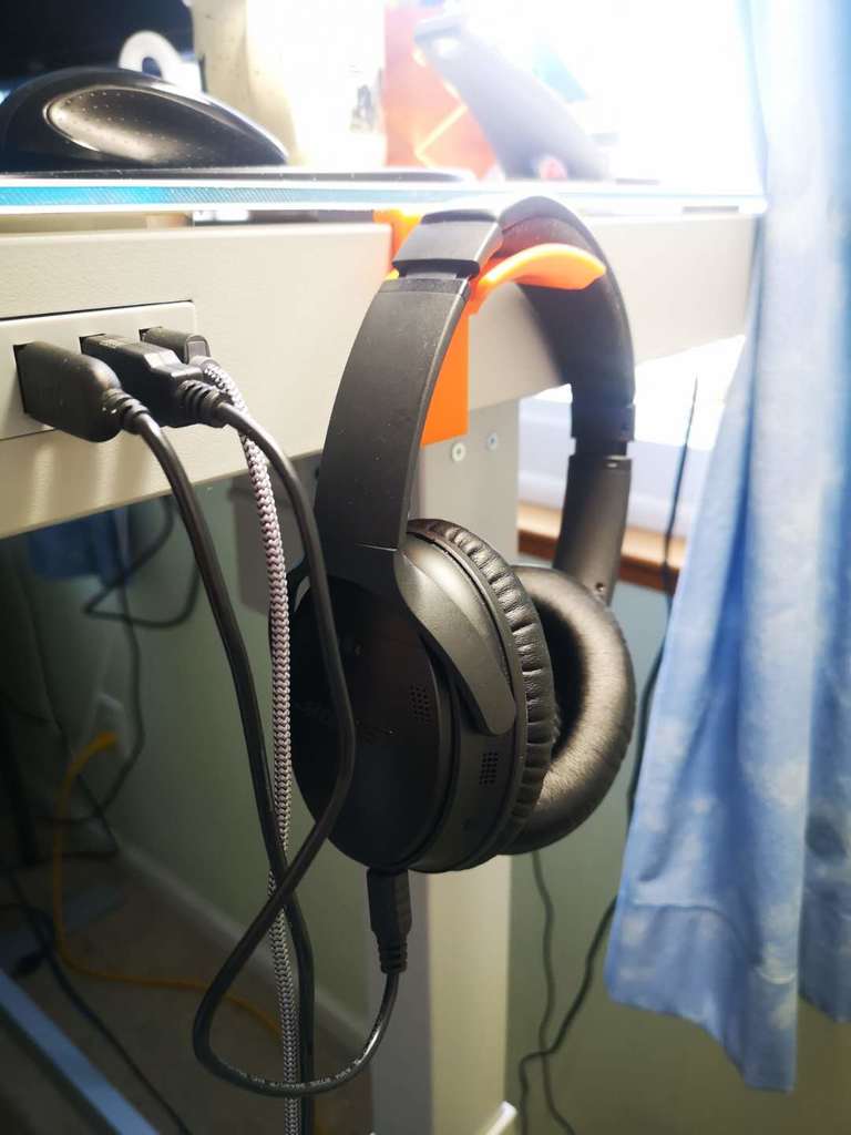 Hovedtelefonholder til Costco Tresanti Skrivebord (SKU: 1074719)