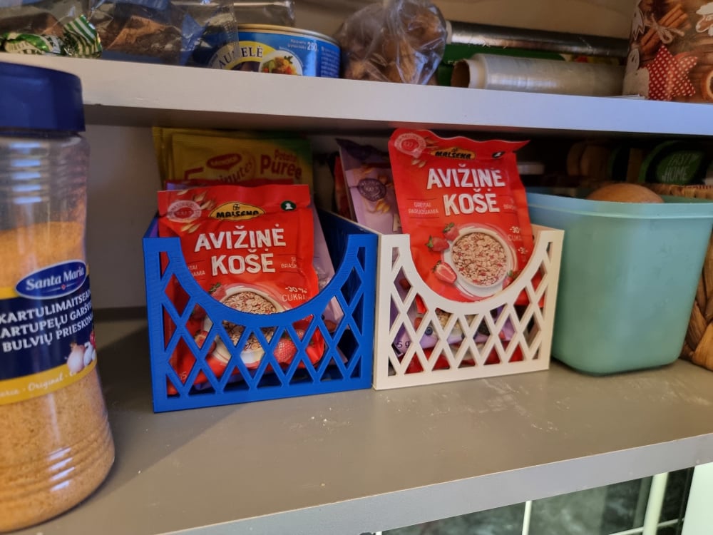 Mestadels parametrisk organisatör mesh box för kryddor
