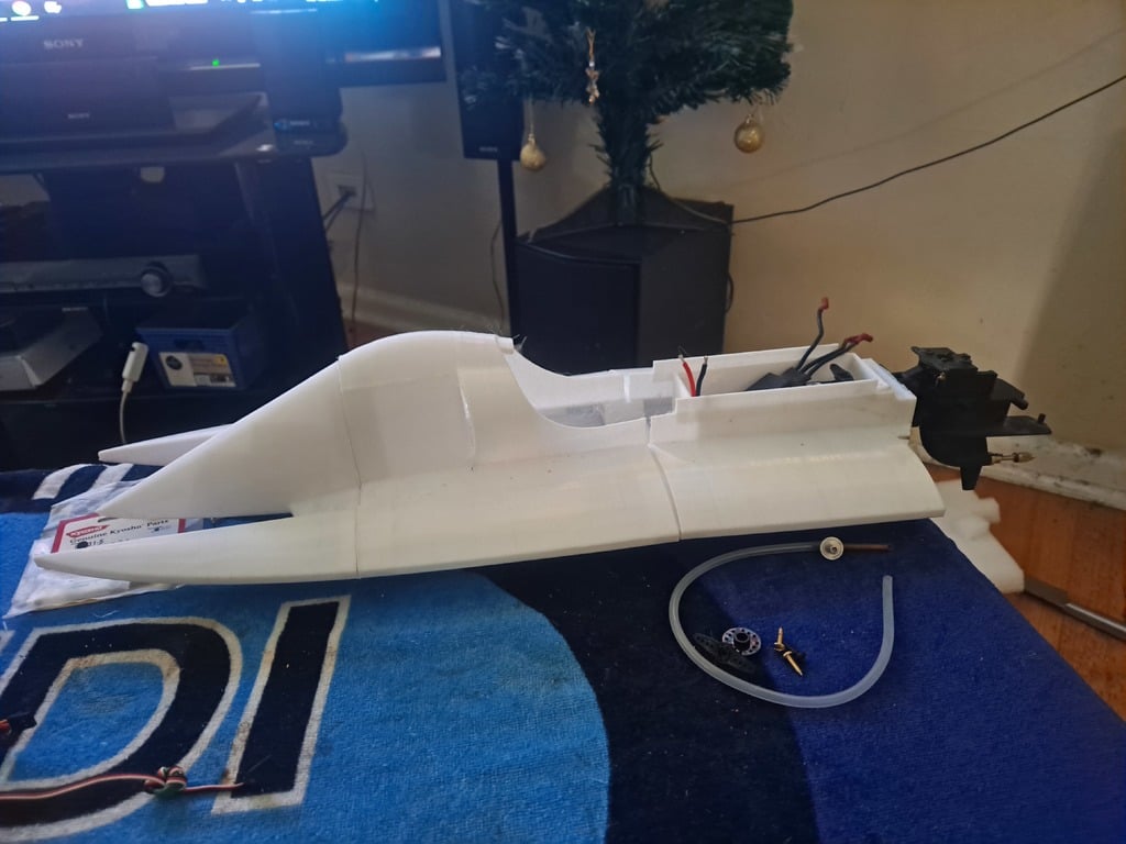 RC F1 Racing Boat – Högpresterande och stabil modell