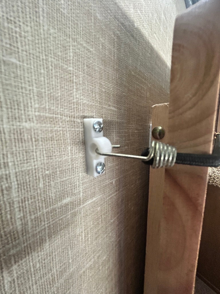 Bungee cord bracket - Praktisk lösning för husvagnar