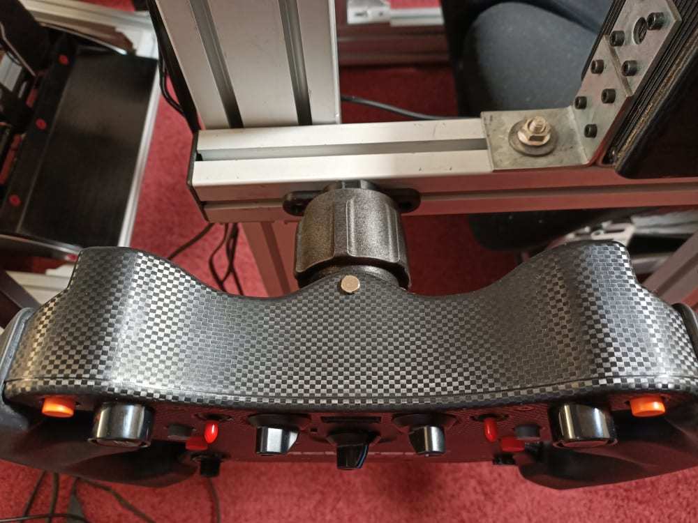 Fanatec rattmontering: Universell lösning för 8020 SimRig och väggmontering