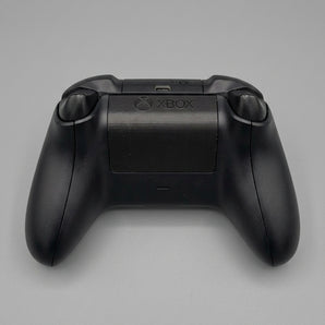 Batterilock för XBOX One Controller Model 1914 (rak baksida)