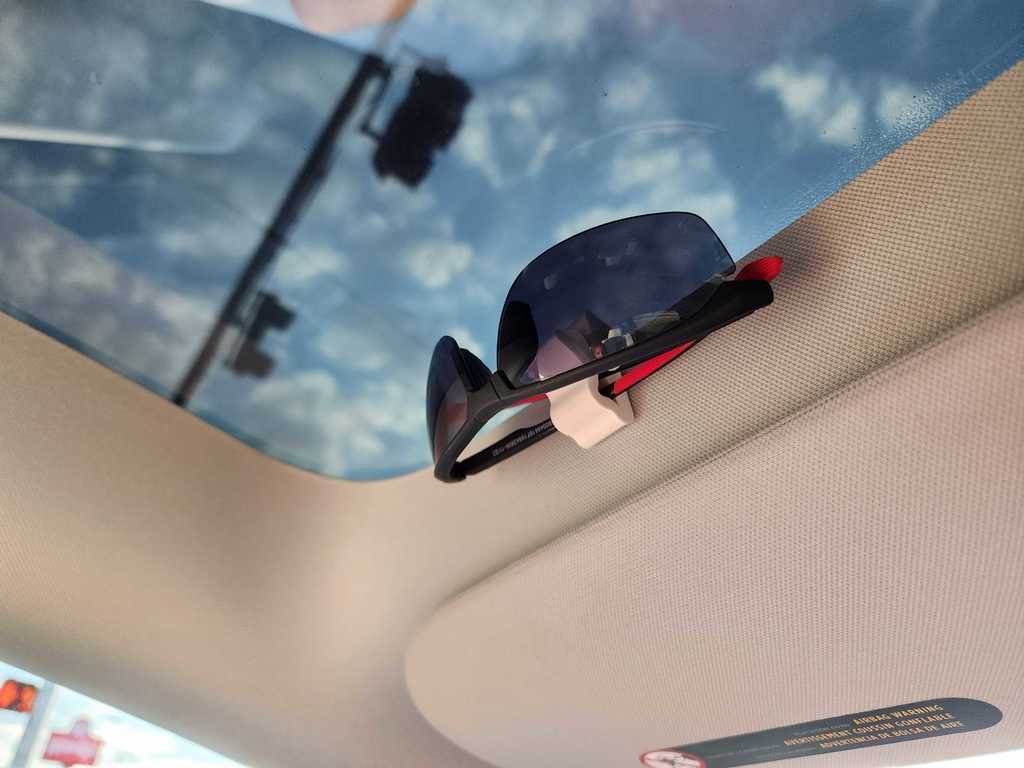 Solglasögonhållare för Tesla Model Y (2022-2023)