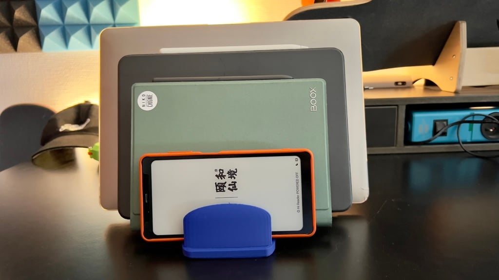 Stativ i flera enheter för Macbook, iPad, Smartphone och Ereader